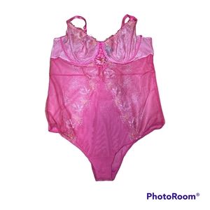 Torrid size 2 embroidered floral pink mesh underwire bodysuit nwt